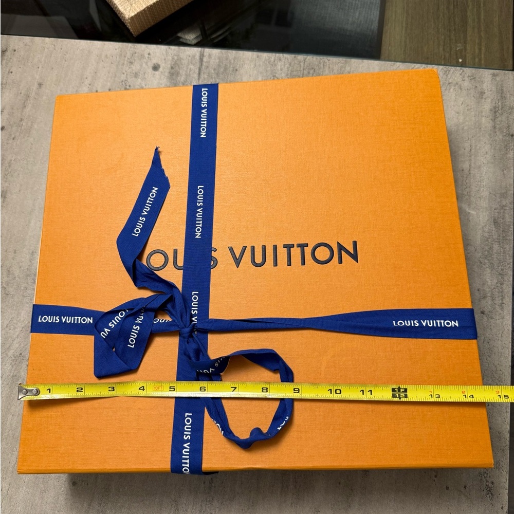 Louis Vuitton Empty Box with Ribbon and shopping bag